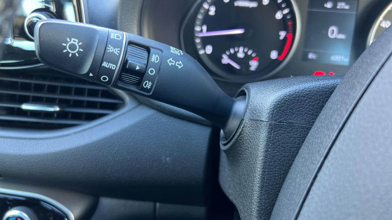 Hyundai I30 Fastback 1.4T GDI SE Nav 5dr Petrol Hatchback